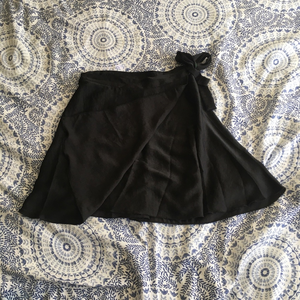 Princess Polly Isabella mini skirt size 2